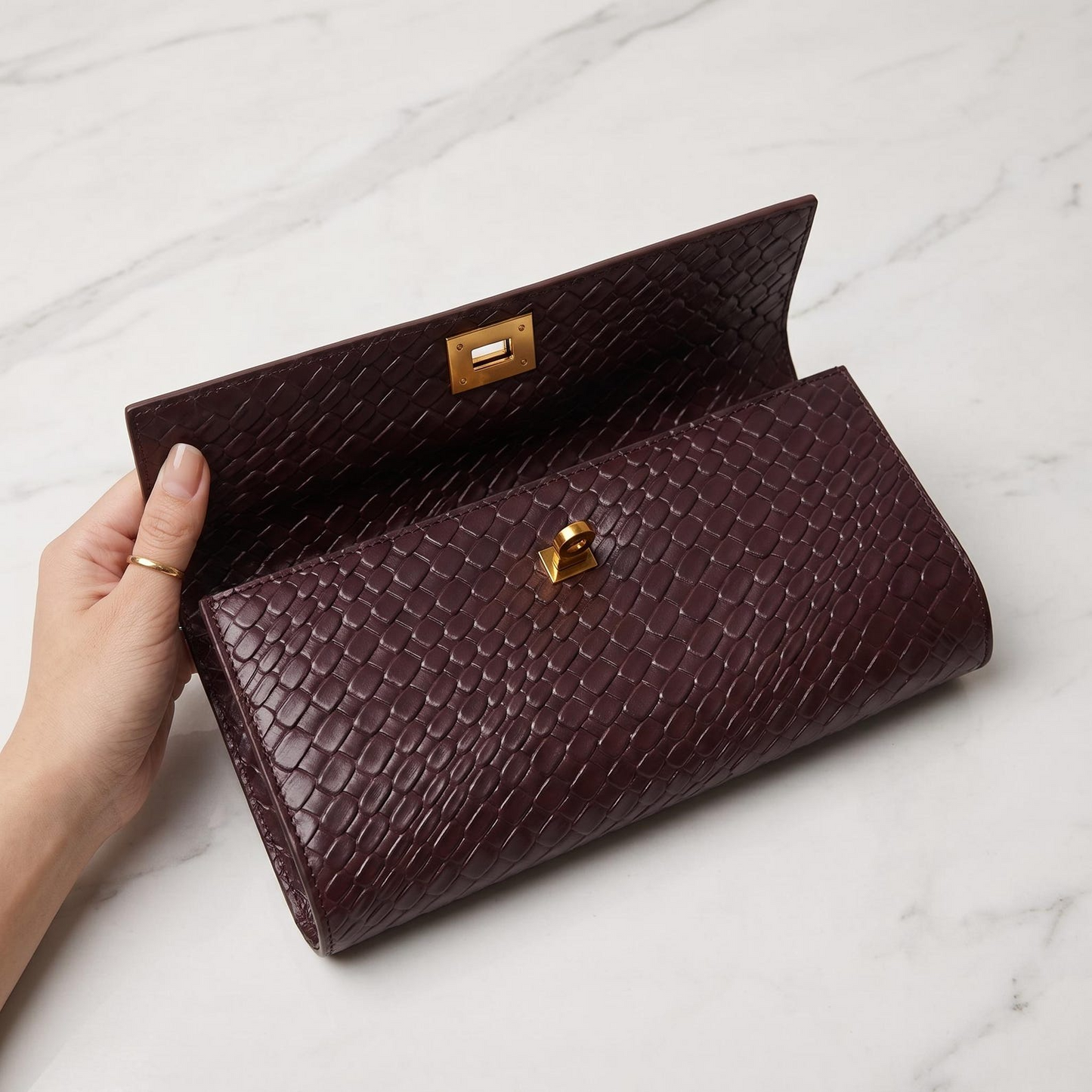 Vintage Baguette Handbag
